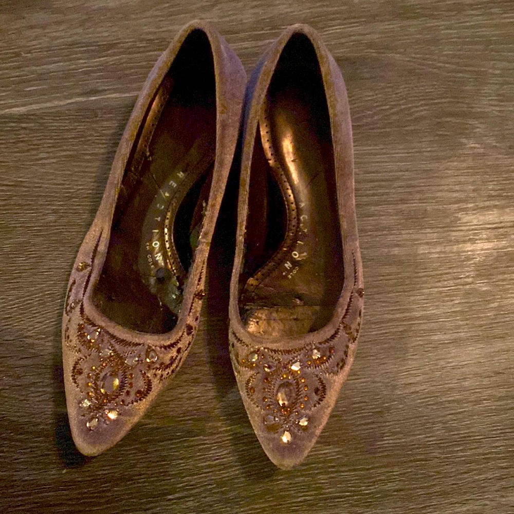 Name Brand Shoes various Sizes just like new